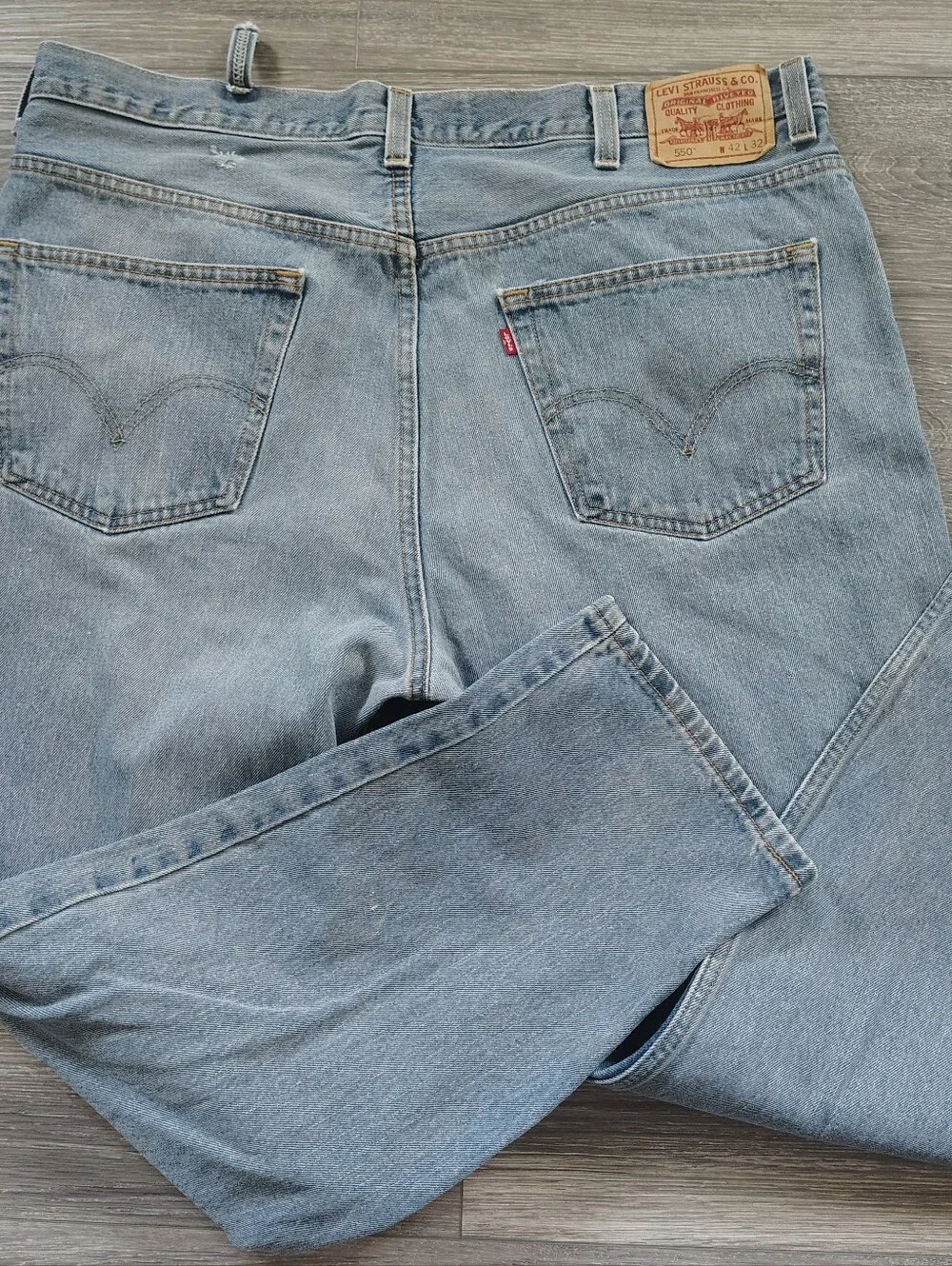Levi's Light Blue Relaxed Fit Jeans - 550 Men's 42 X 32